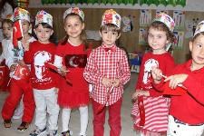 Miniklerin 23 Nisan Sevinci 